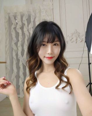 欧美精品自拍偷拍_BD韩语在线播放