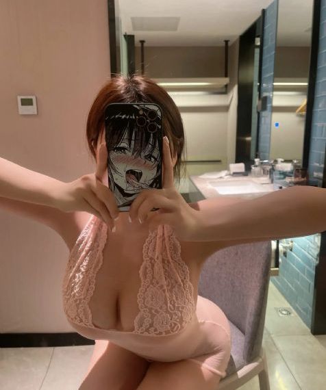 爆操熟妇老骚逼免费视频_4K免费在线观看