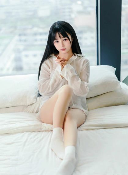 岳的丰满奶罩bd_4K手机在线看