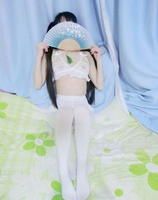 一本久久伊人热热精品中文_HDHD在线观看