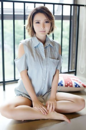 亚洲韩国女主播一区二区_BD英语韩国电影在线观看