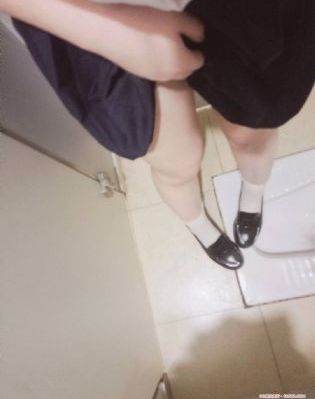 超碰国产人人做人人爽高清_迅雷在线观看