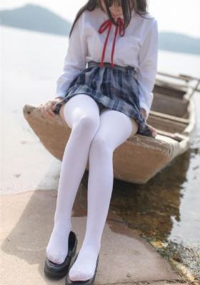 精品少妇人妻av久久免费_超清超清在线观看